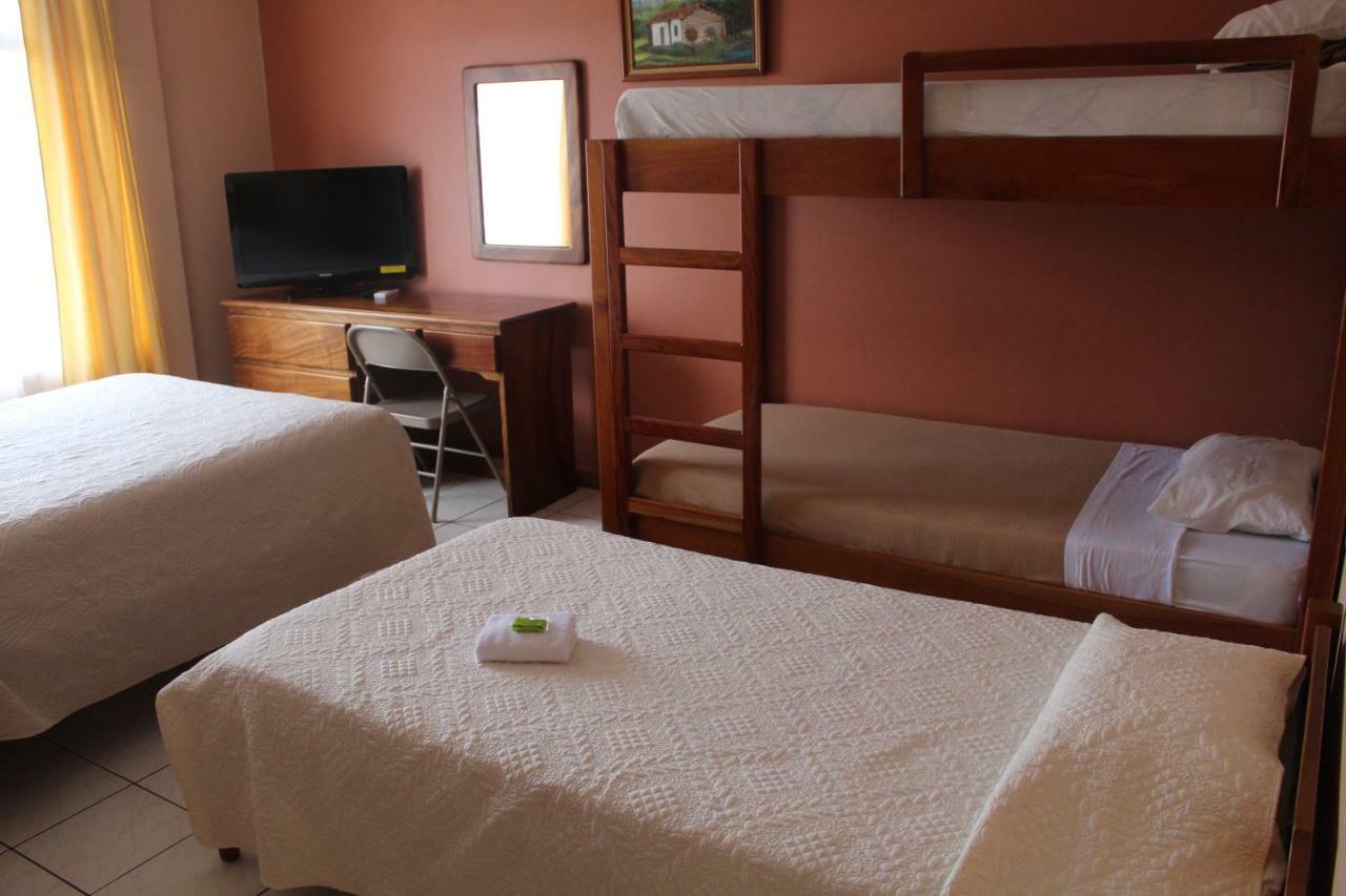 Hotel Guadalupe Тиларан Экстерьер фото